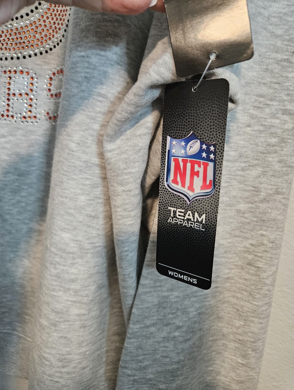 Torrid NFL Chicago Bears Rhinestone Relaxed Fleece Crew Sweatshirt Size 2X NWT - Picture 6 of 9